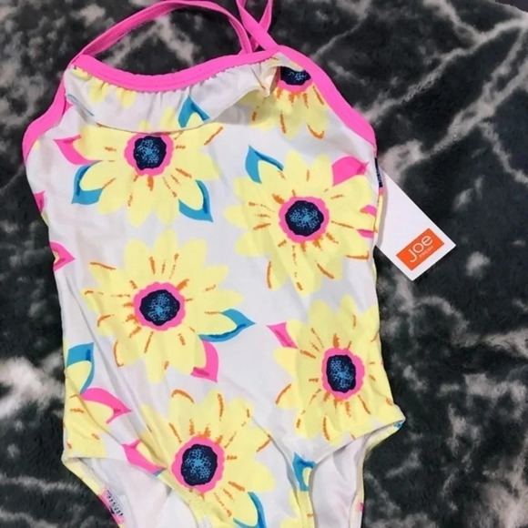 Sun flower 1pc swimsuit - Picture 1 of 3